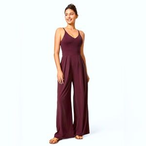 New Halara Jumpsuit Petite (M 8/10) Burgundy